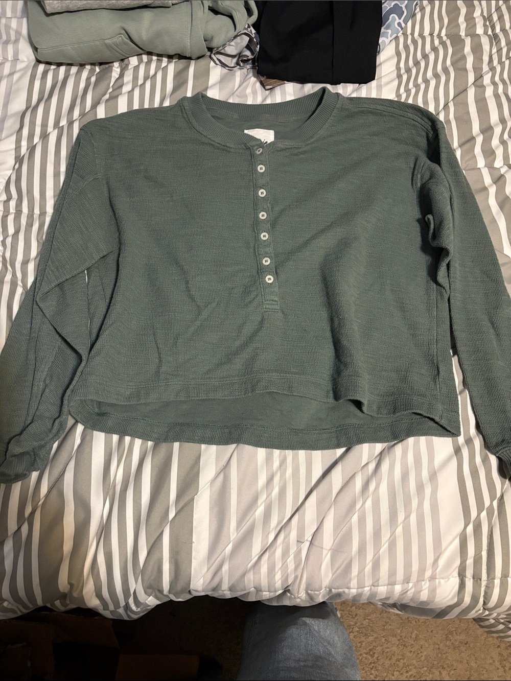 aerie Waffle-Knit Henley Pullover in Sage